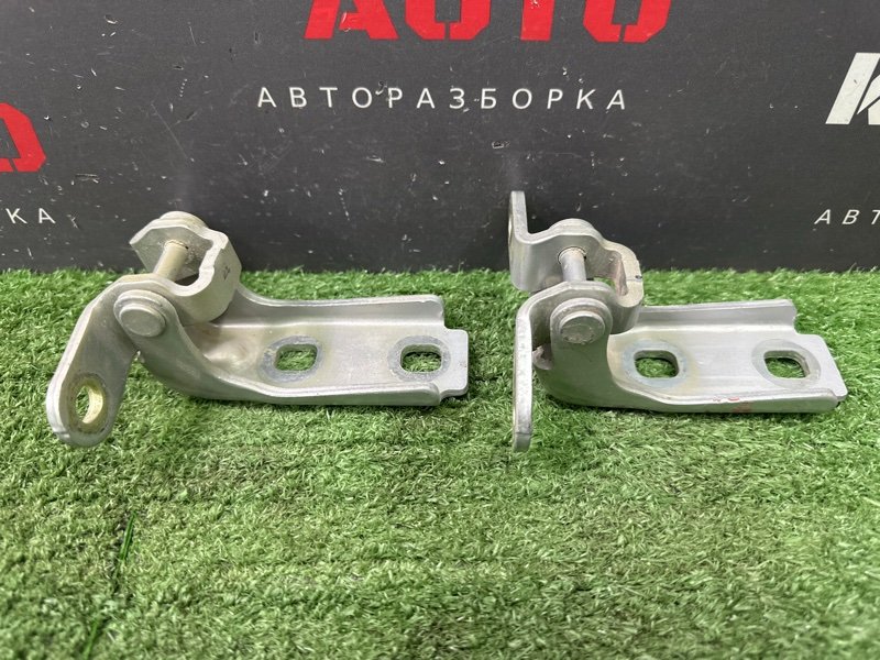 Петли двери Chevrolet Cruze