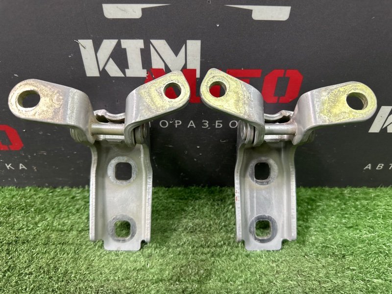 Петли двери Chevrolet Cruze