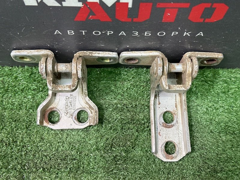 Петли двери Vortex Estina