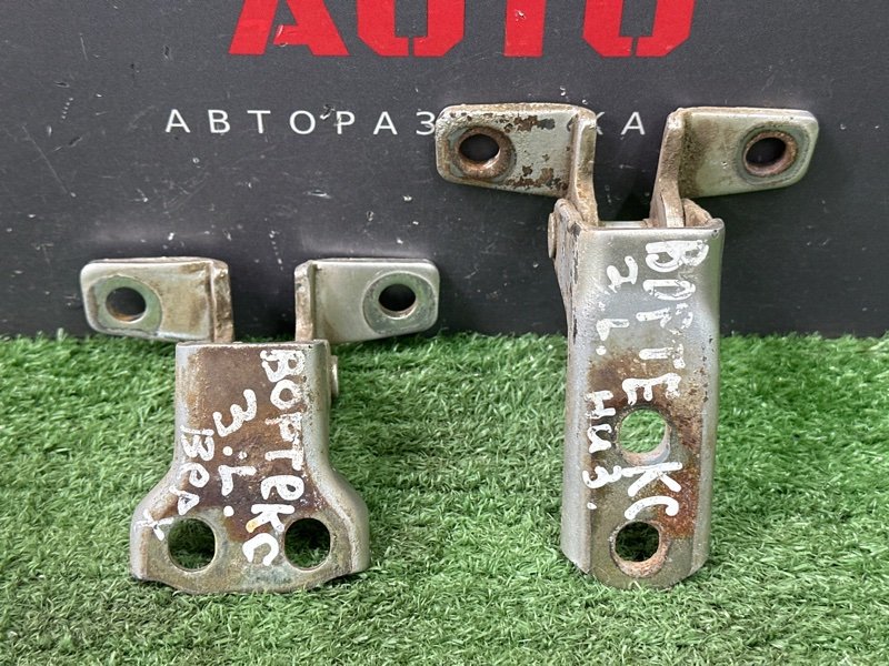 Петли двери Vortex Estina