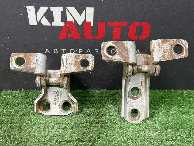 Петли двери Vortex Estina