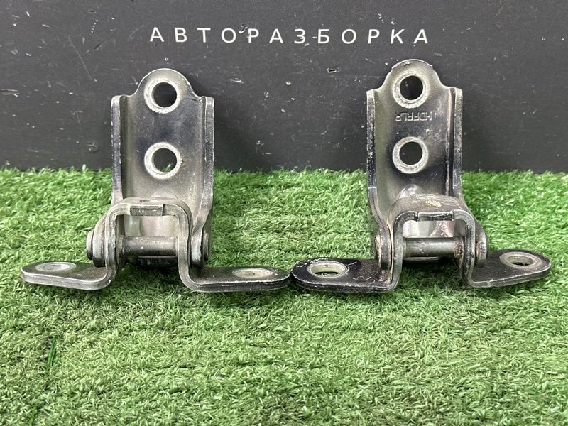 Петли двери Kia Ceed 1