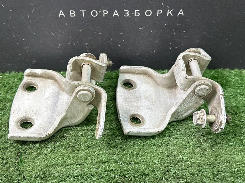 Петли двери Chevrolet Aveo