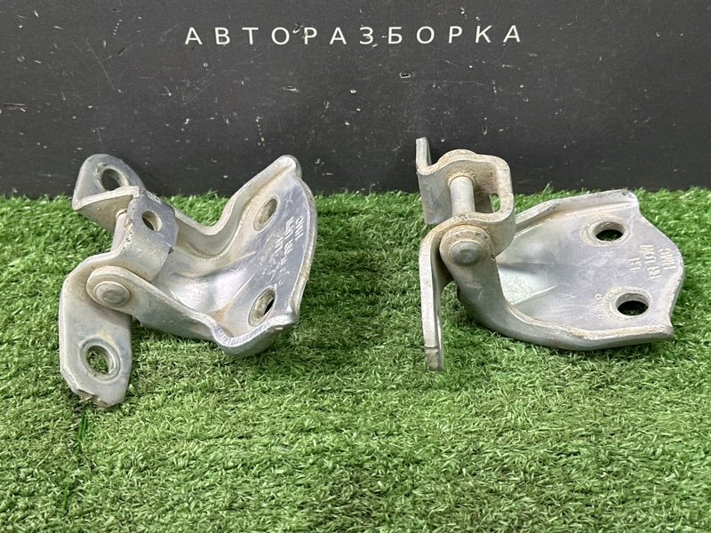 Петли двери Hyundai Accent
