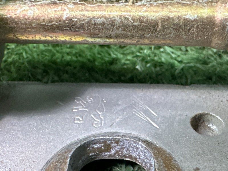 Петли двери Peugeot 307