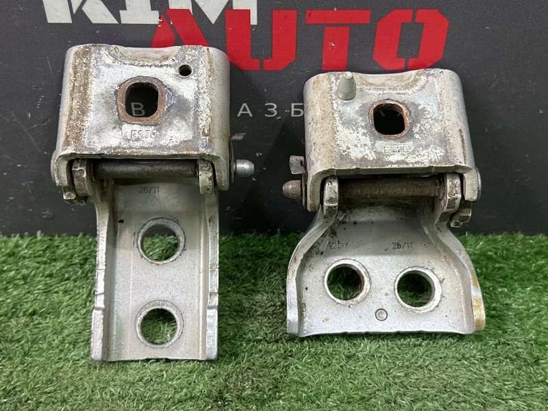 Петли двери Citroen C 4