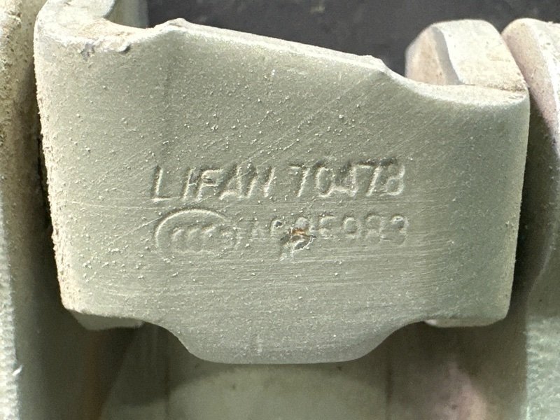 Петли двери LIFAN X60