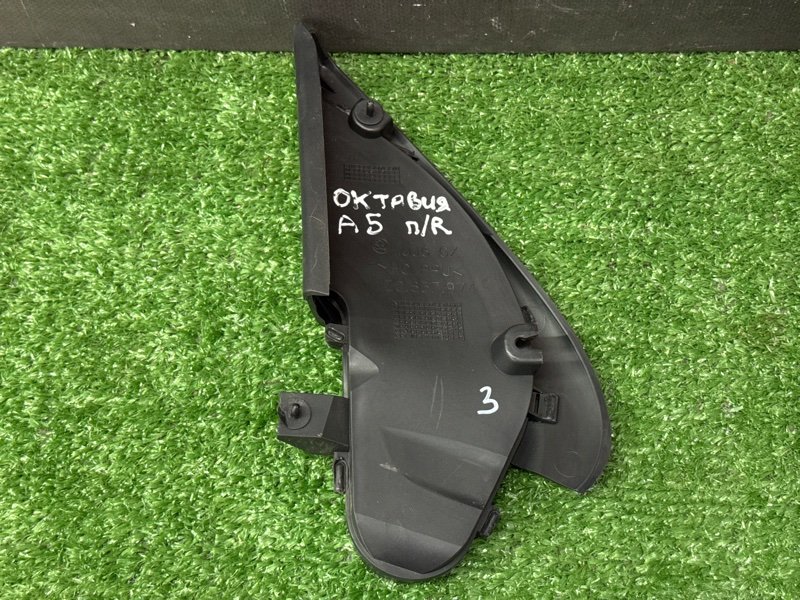 Накладка зеркала Skoda Octavia A5
