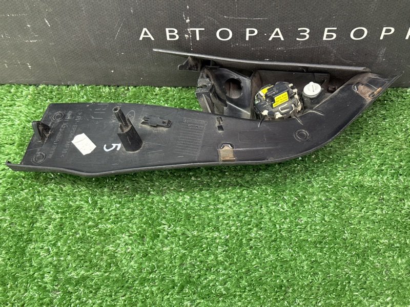 Твиттер зеркала Ford Focus 2