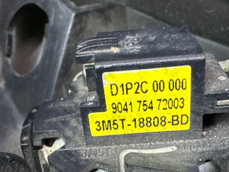 Твиттер зеркала Ford Focus 2