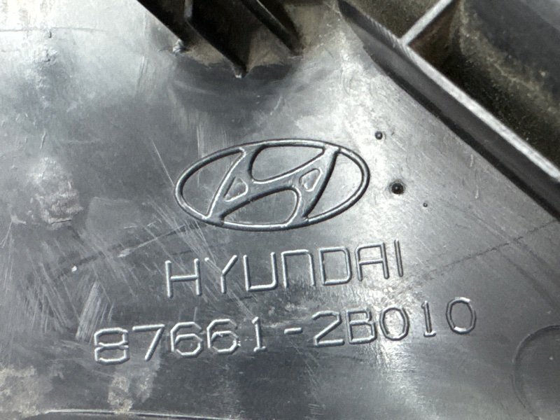 Накладка зеркала внутренняя Hyundai SantaFe 2