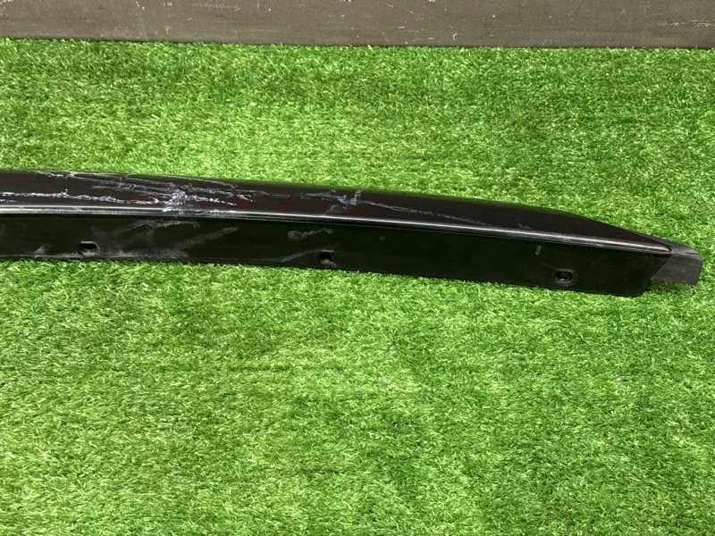 Накладка лобового стекла Skoda Fabia 2