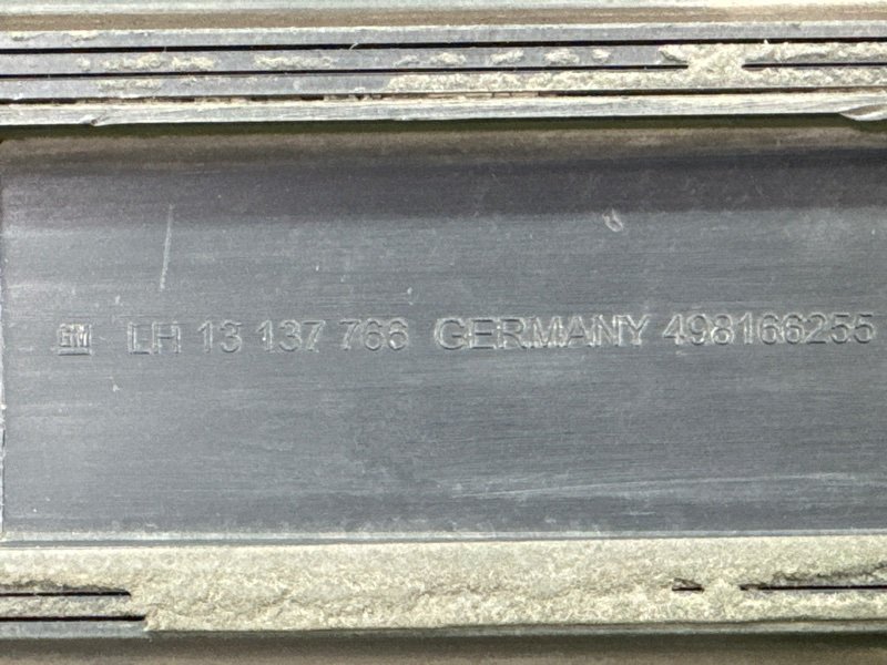 Молдинг двери Opel Zafira