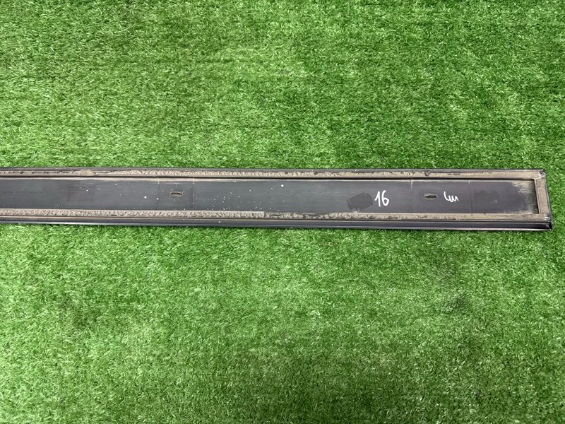 Молдинг двери Opel Zafira