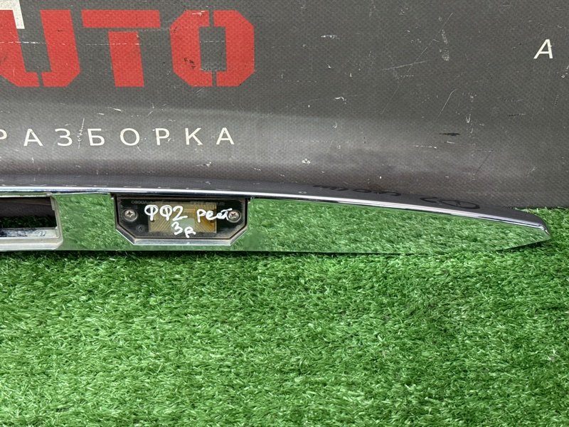 Молдинг крышки багажника Ford Focus 2