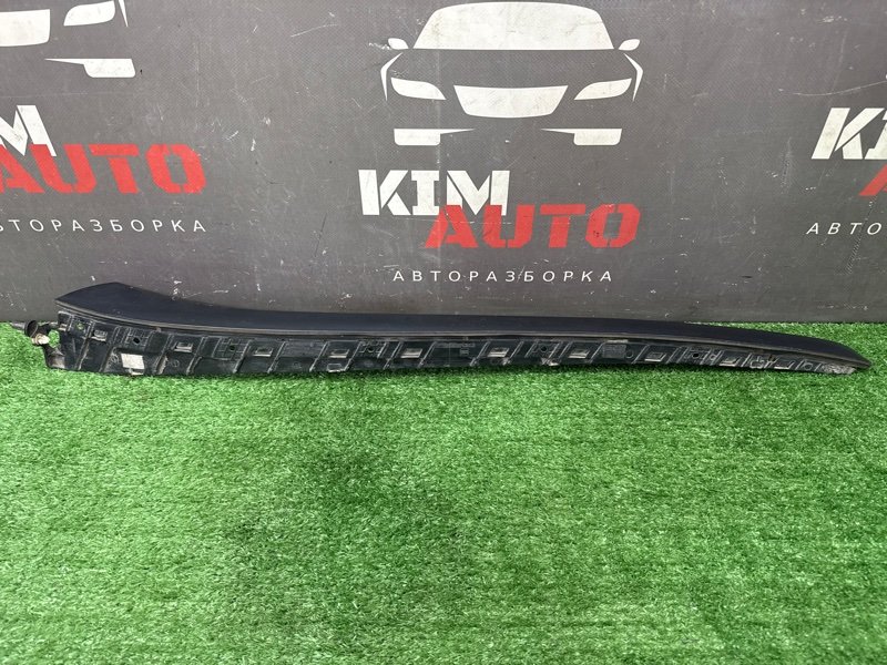 Молдинг лобового стекла SEAT ALTEA