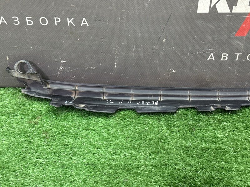 Молдинг лобового стекла Fiat Albea