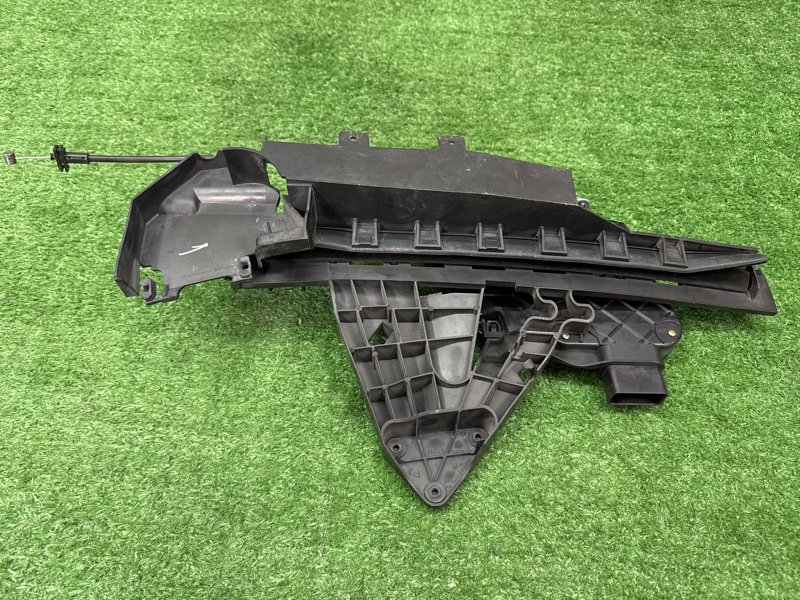 Замок двери Ford C-Max