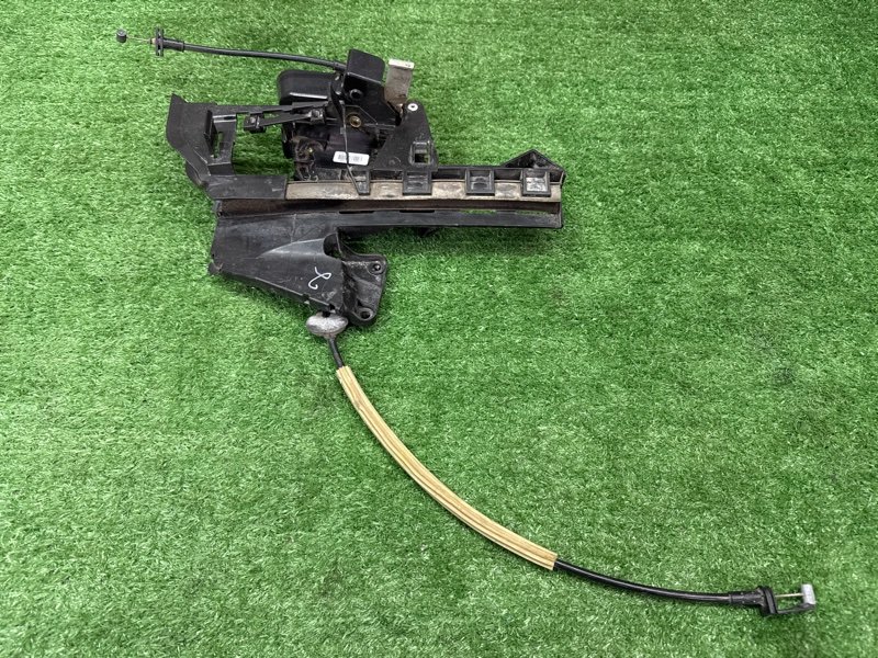 Замок двери Ford Focus 2