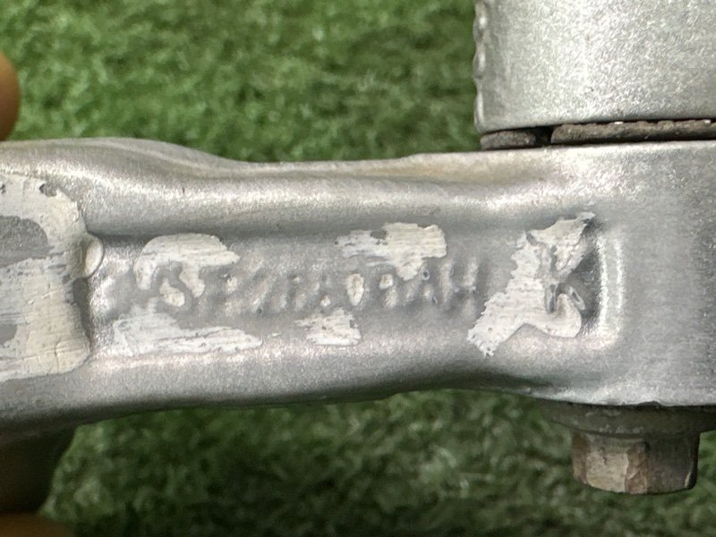 Петли двери Ford Focus 2