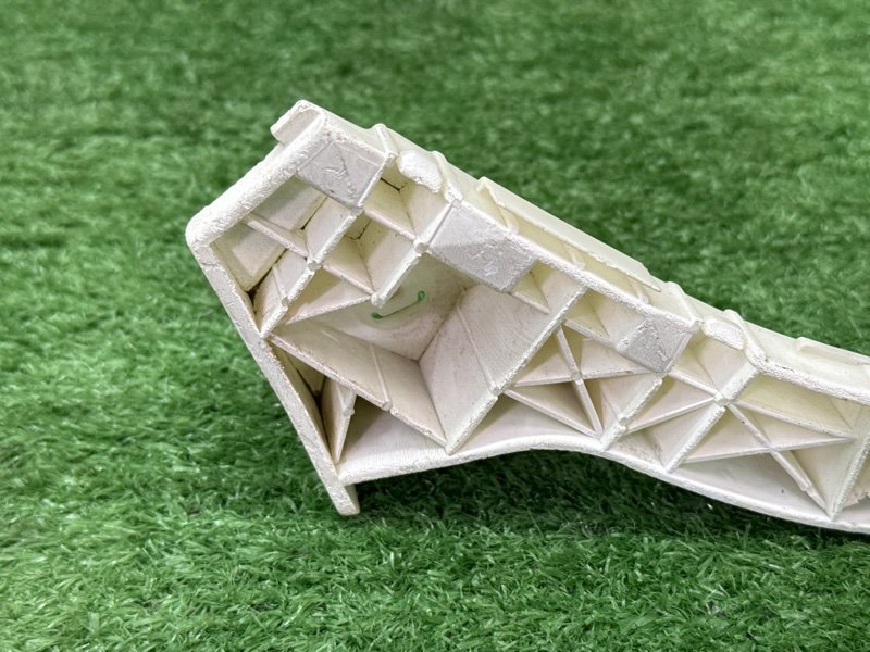 Кронштейн бампера Mazda 3