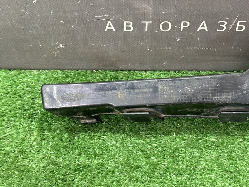 Кронштейн бампера Ford Focus 2