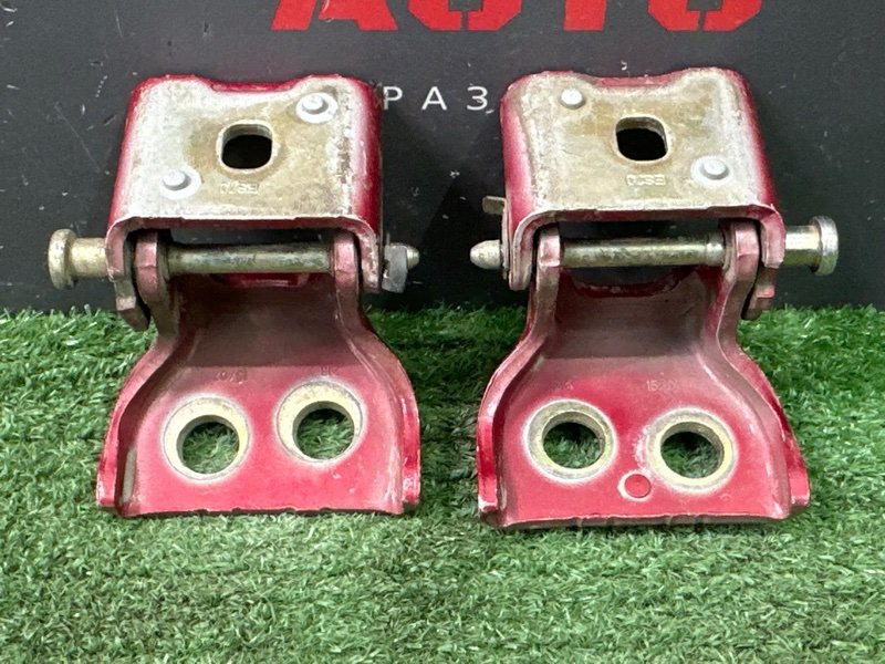 Петли двери Peugeot 307