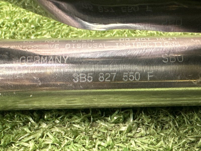 Петли крышки багажника Volkswagen Passat B5