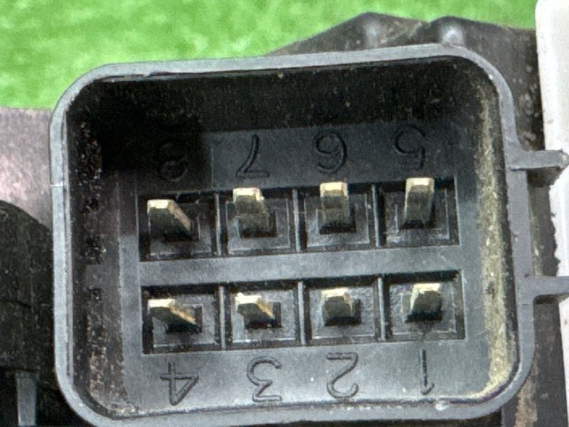 Замок двери Ford Mondeo 3