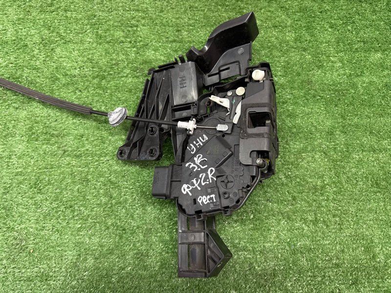 Замок двери Ford Focus 2