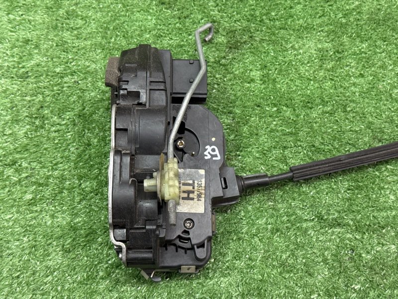 Замок двери Chevrolet Cruze