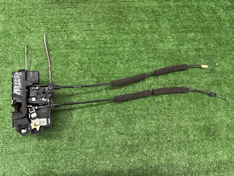 Замок двери Chevrolet Captiva