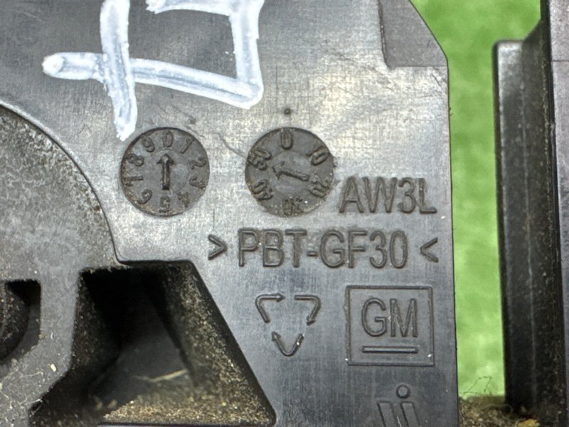 Замок двери Chevrolet Cruze