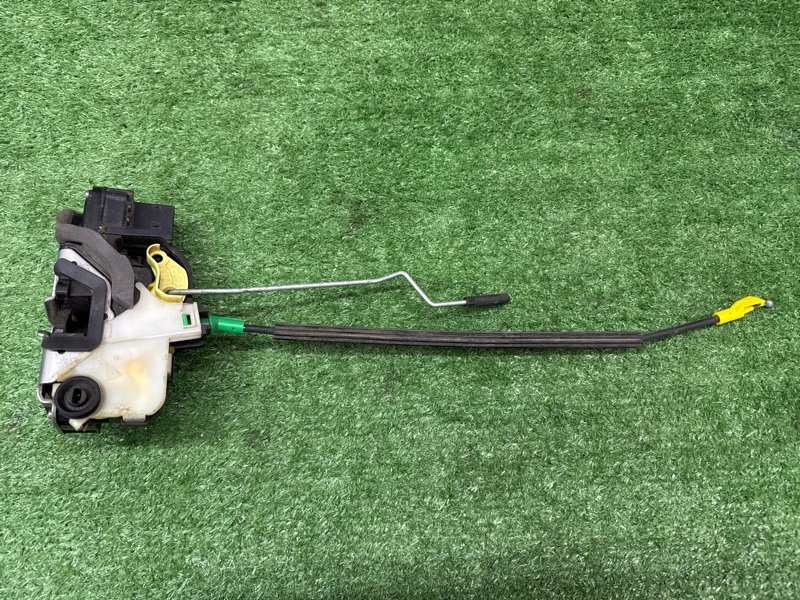 Замок двери Chevrolet Cruze