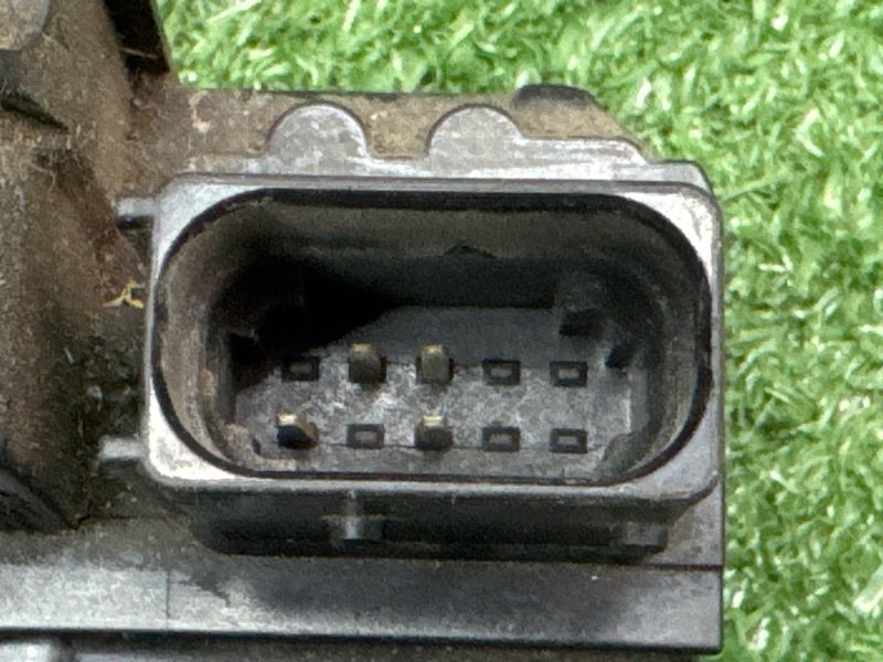 Замок двери Chevrolet Cruze