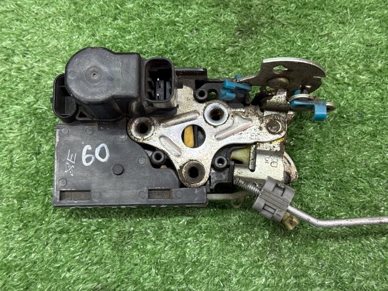 Замок двери Chevrolet Lacetti