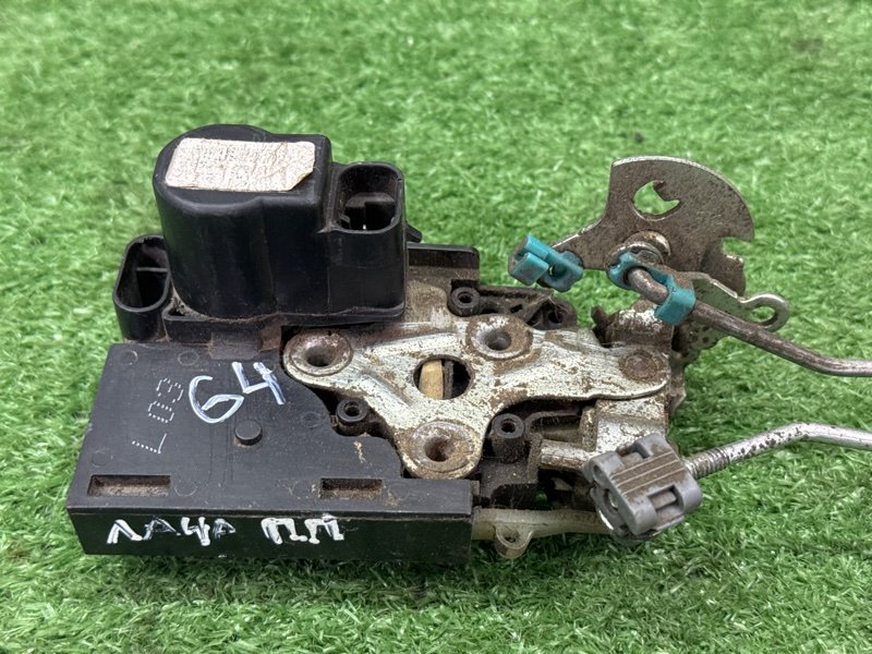 Замок двери Chevrolet Lacetti