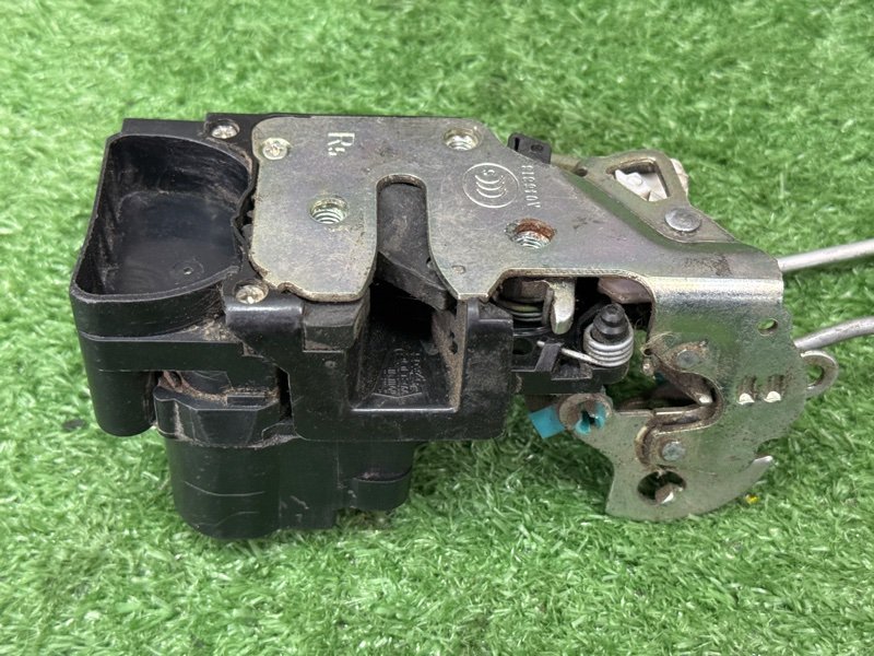 Замок двери Chevrolet Lacetti