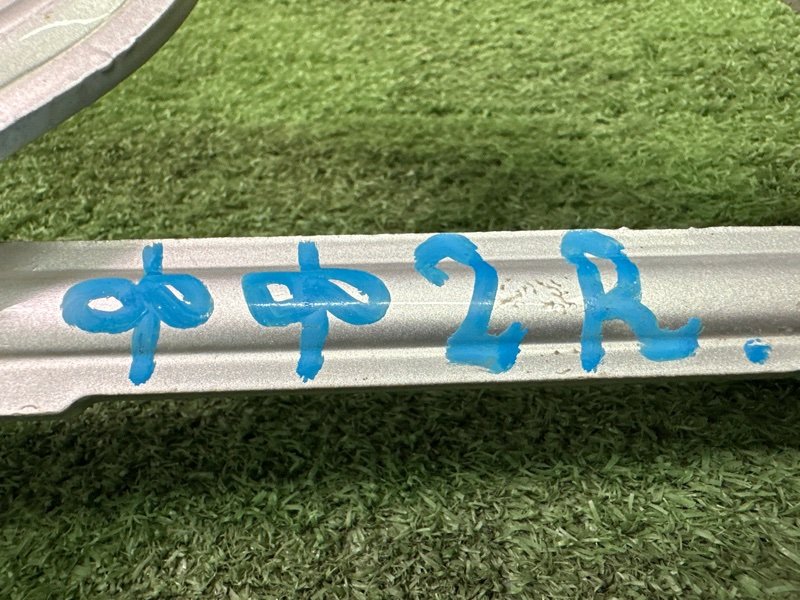 Петли крышки багажника Ford Focus 2