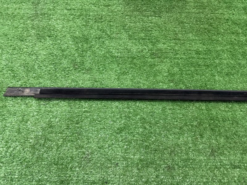 Уплотнитель стекла наружный (Бархотка) Chevrolet Lacetti