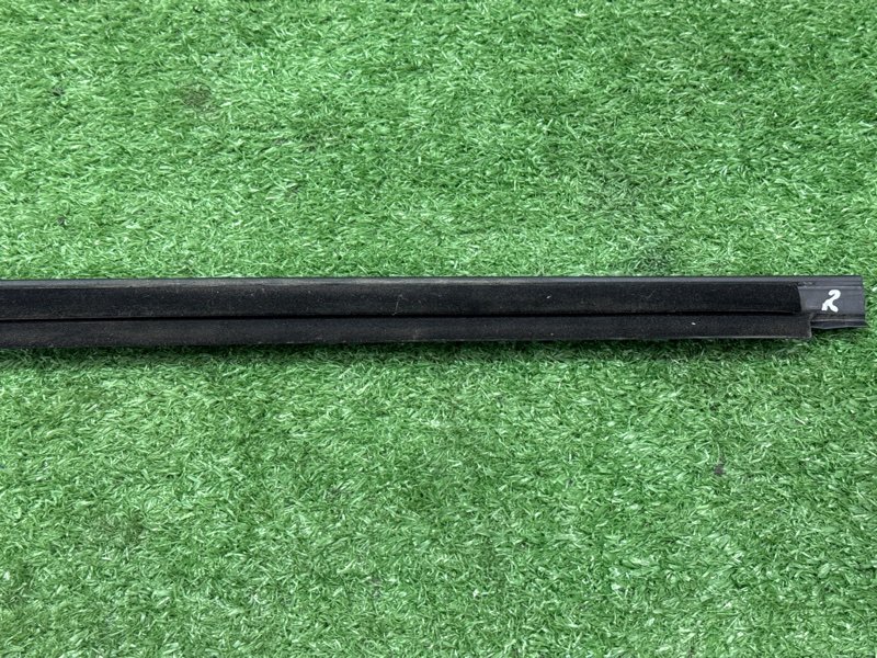 Уплотнитель стекла наружный (Бархотка) Chevrolet Lacetti