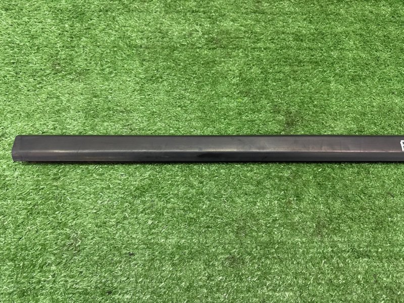 Уплотнитель стекла наружный (Бархотка) Ford Fiesta