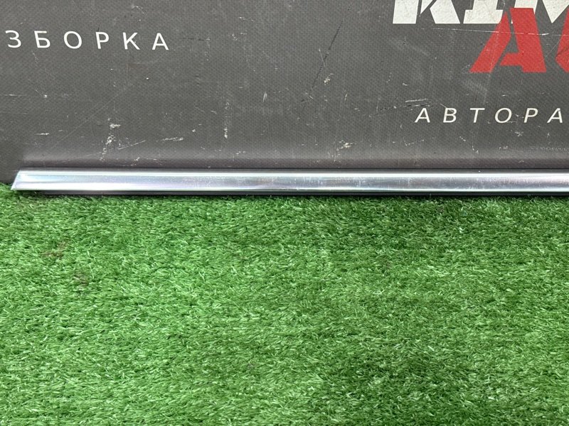 Уплотнитель стекла наружный (Бархотка) Opel Astra J