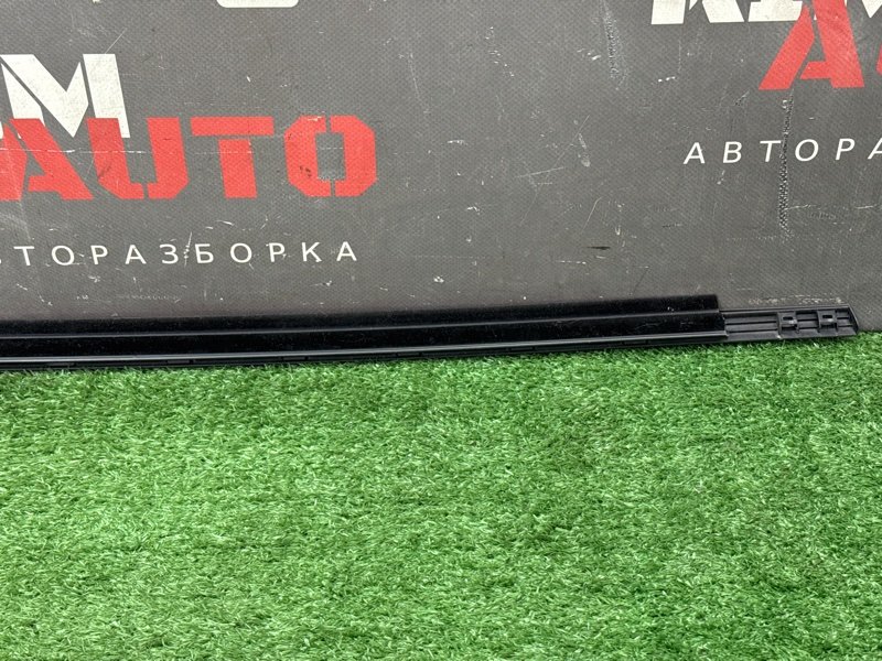 Уплотнитель стекла наружный (Бархотка) Opel Zafira