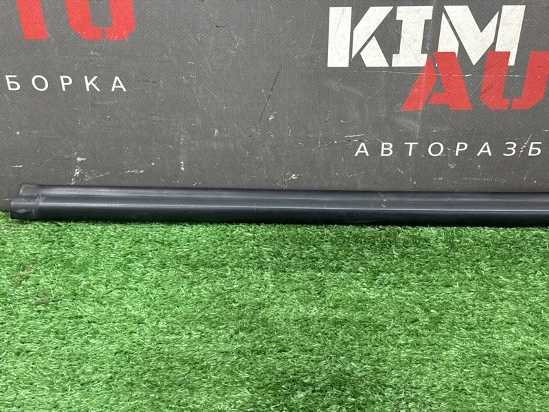 Уплотнитель стекла наружный (Бархотка) Opel Astra H