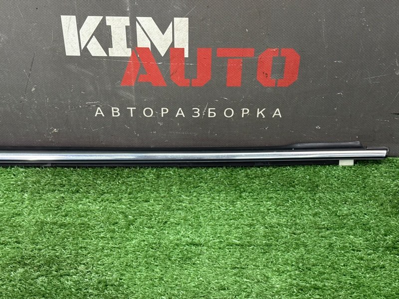 Уплотнитель стекла наружный(Бархотка) Хром Hyundai Sonata 4