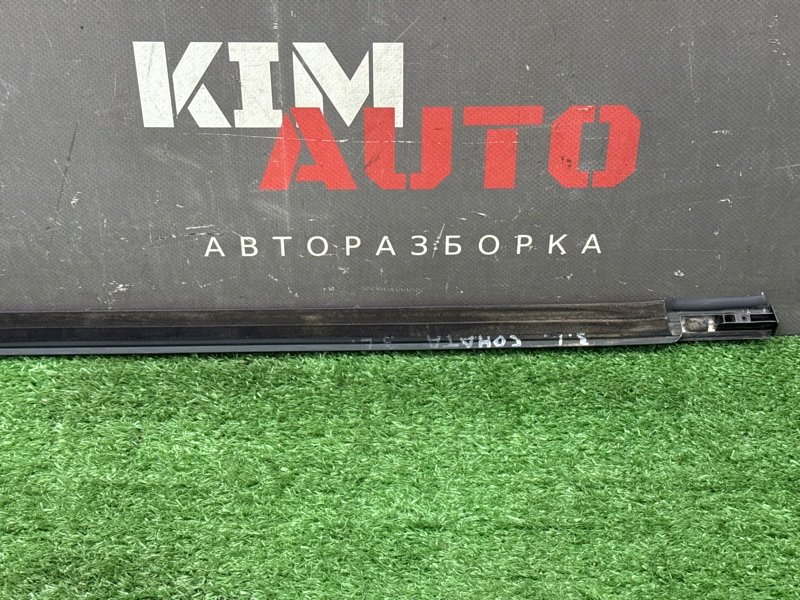 Уплотнитель стекла наружный(Бархотка) Хром Hyundai Sonata 4