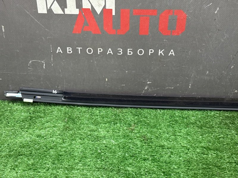 Уплотнитель стекла наружный(Бархотка) Хром Hyundai Sonata 4