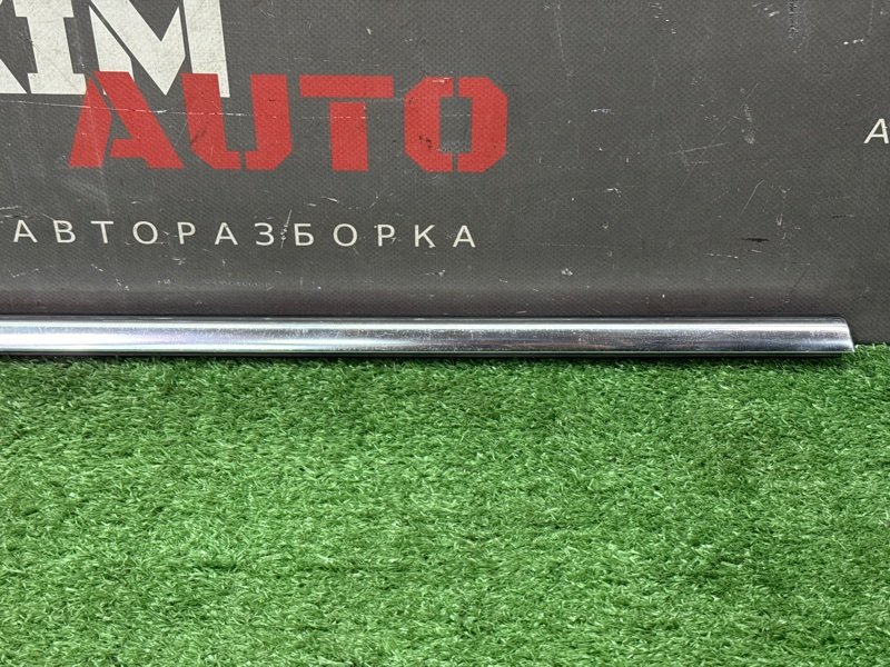 Уплотнитель стекла наружный(Бархотка) Хром Opel Astra J