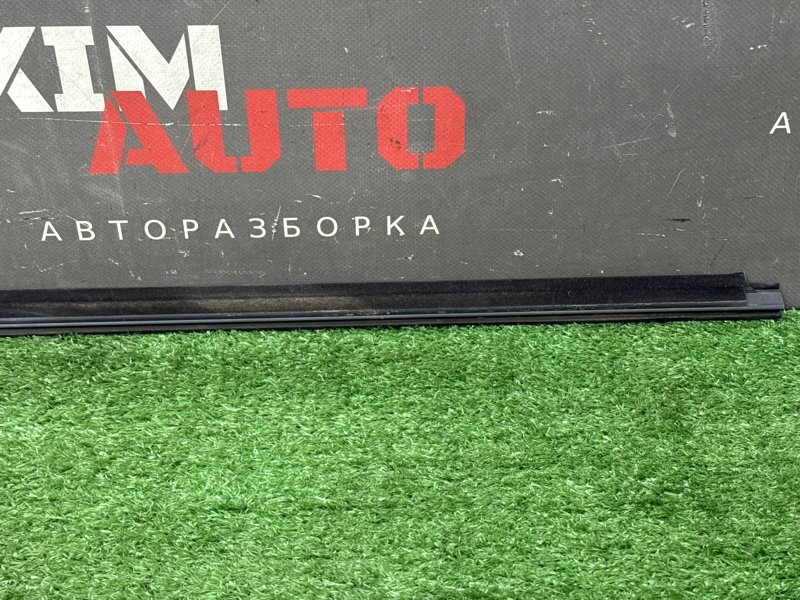 Уплотнитель стекла наружный (Бархотка) Chevrolet Lacetti